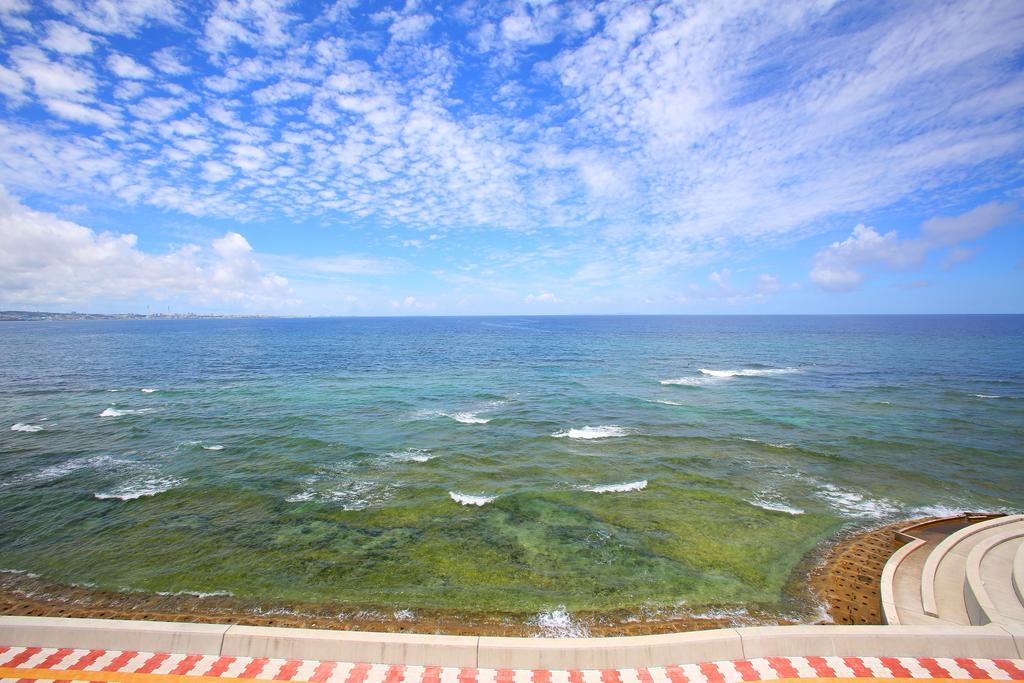 فندق Okinawa Ocean Front شاتان المظهر الخارجي الصورة
