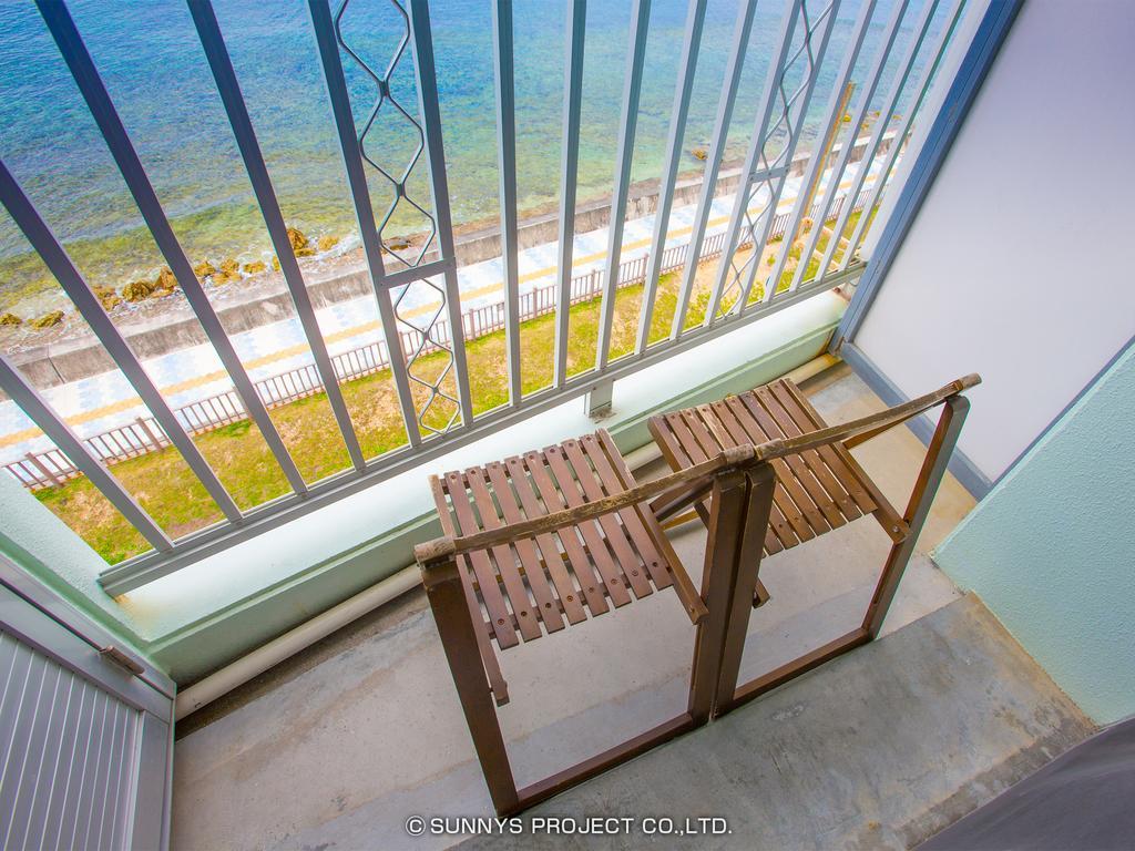 فندق Okinawa Ocean Front شاتان المظهر الخارجي الصورة